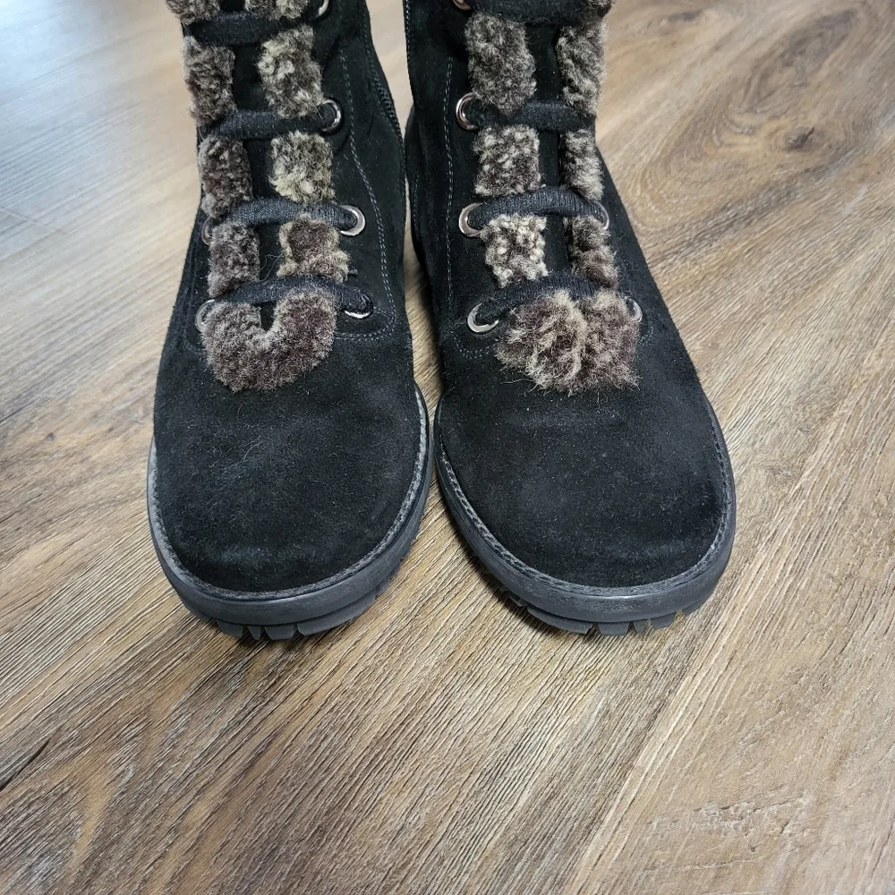 Stuart Weitzman Womens Suede Leather Boots Fur Buckle Black Size 7.5